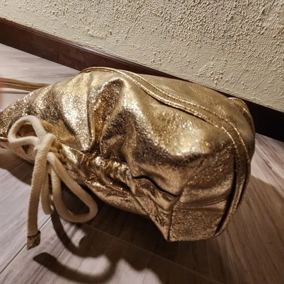 Coach Gold Shoulder Bag - Picture 12 of 15